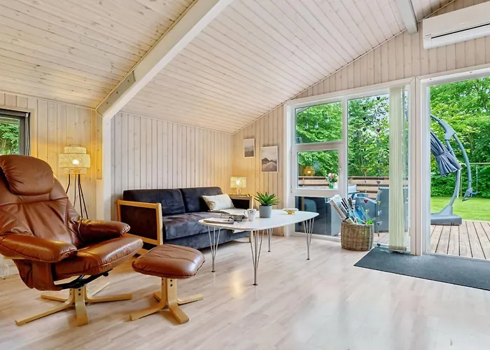 別荘 Zaharinka - 30km From The Sea By Interhome