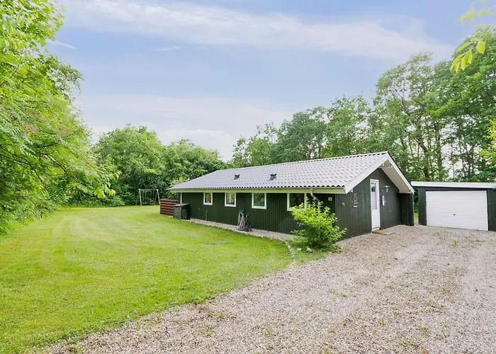 Zaharinka - 30km From The Sea By Interhome 別荘